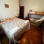 Bed & Breakfast Nomad
