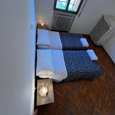 Nomad Bed and Breakfast